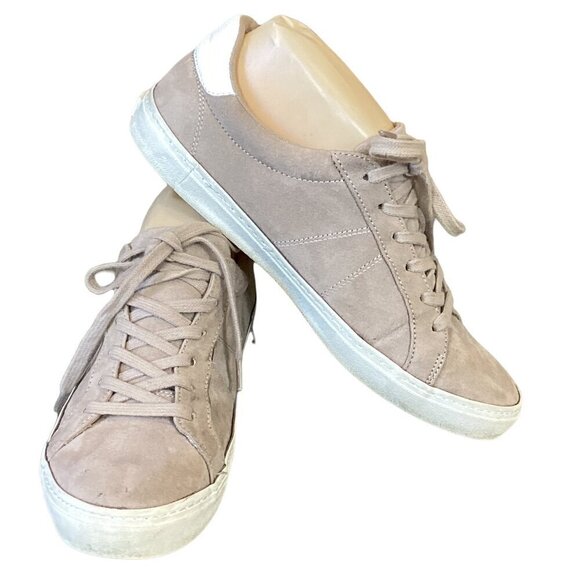 Old Navy 1994 Court Sneaker Low Top Lace-Up Light Taupe Faux Suede Sz 7 #282A - Picture 1 of 8
